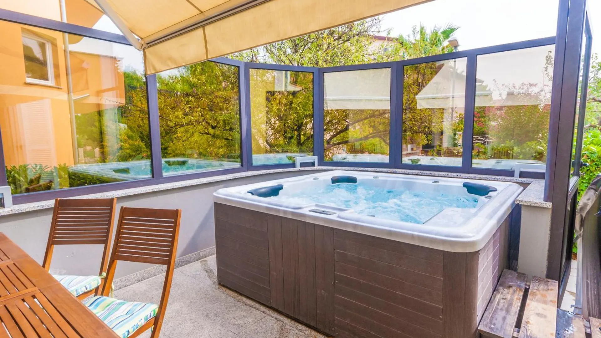 בית נופש פרמנטורה Villa Nila, A Charming Villa Just A Short Walk Away From The Beach